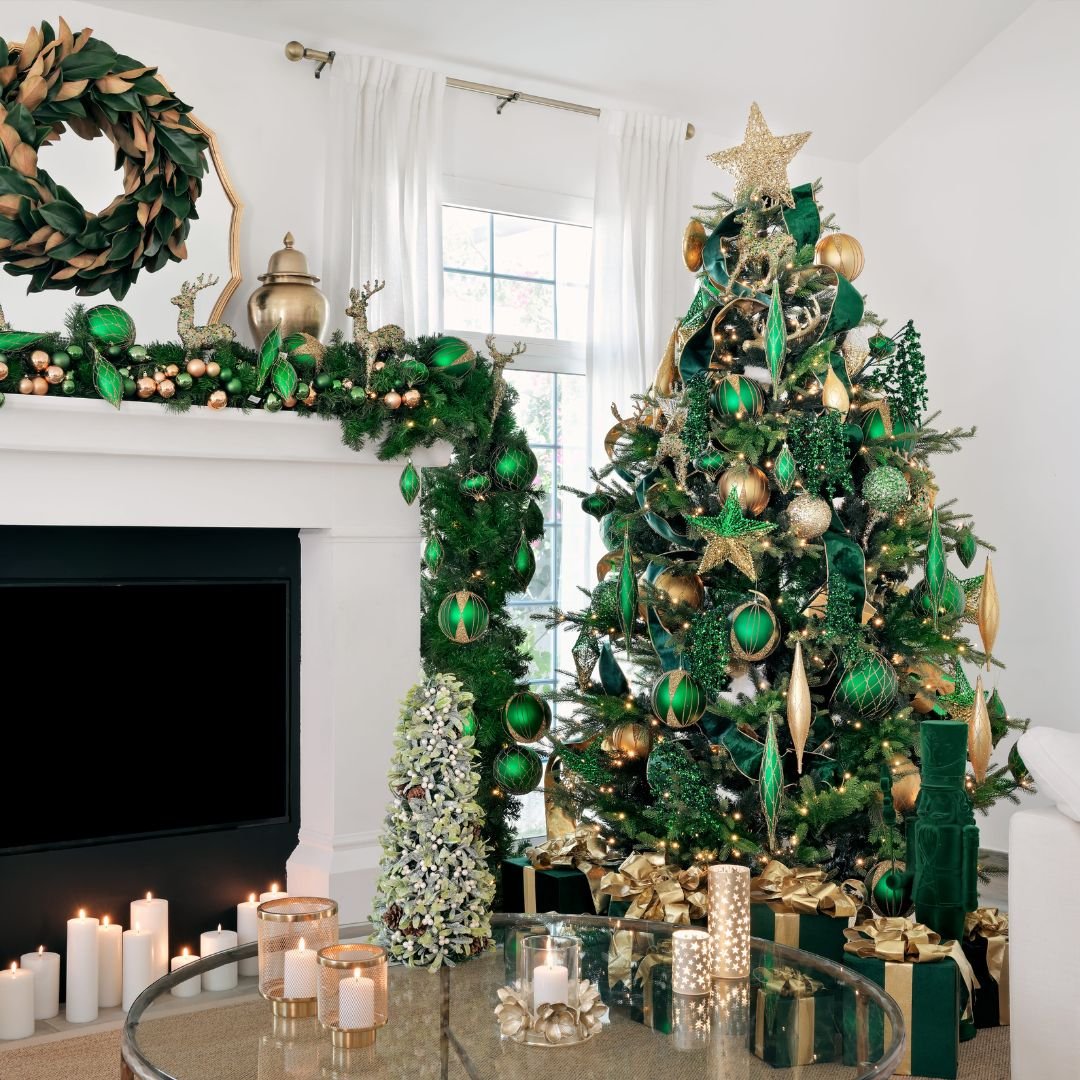 Matte Green & Gold 6" Ball Ornament